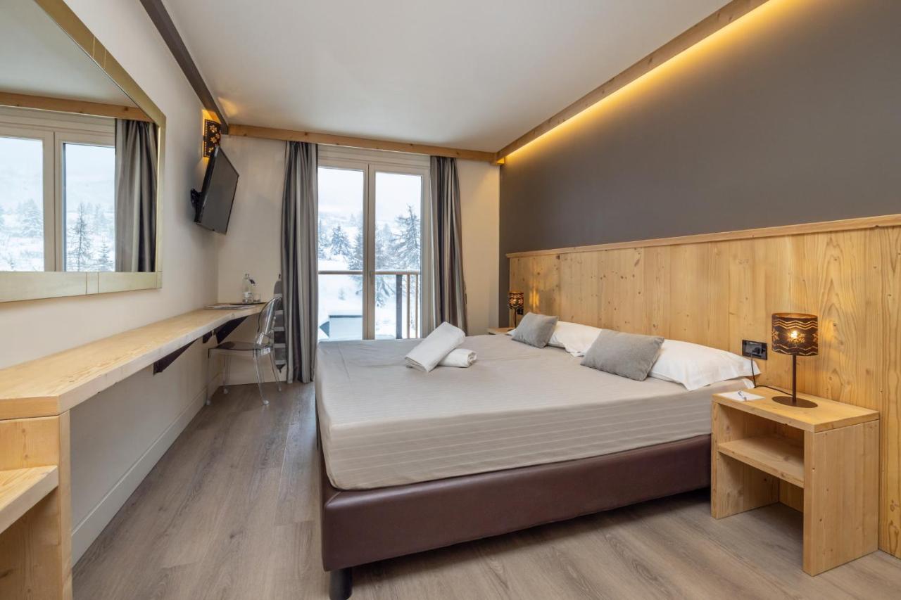 Hotel Piandineve Passo del Tonale Esterno foto