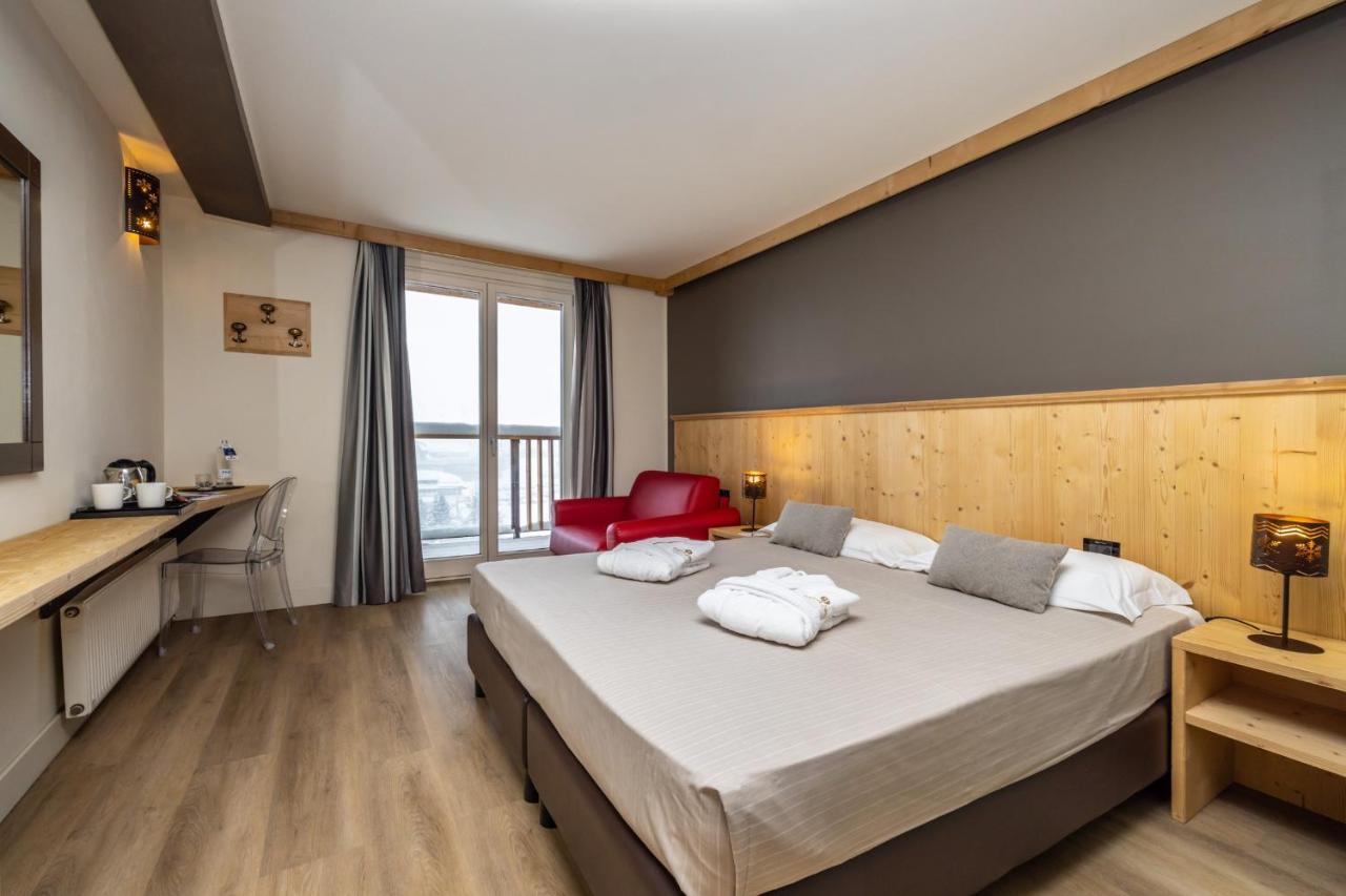 Hotel Piandineve Passo del Tonale Esterno foto