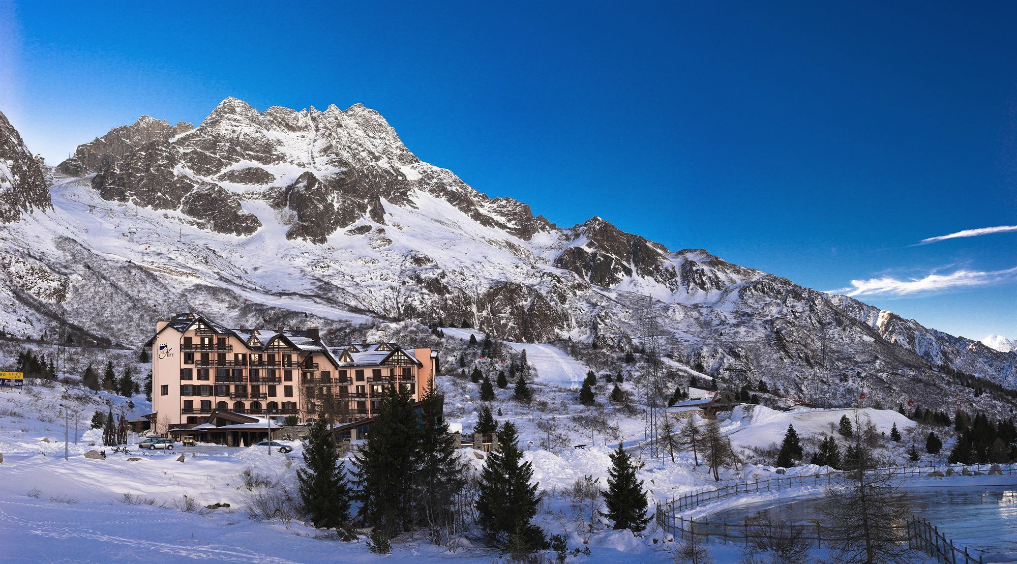 Hotel Piandineve Passo del Tonale Esterno foto